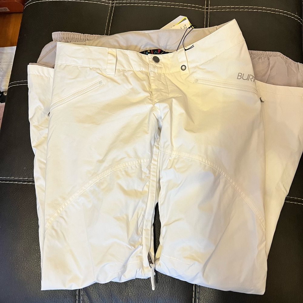 Burton Society Pants Size Small Stout White Color NWT DryRide 2L DuraShell